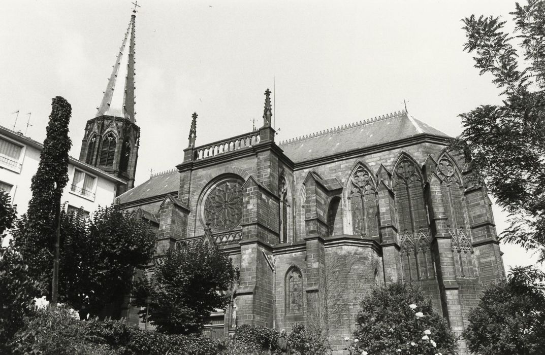 façade latérale sud, vue partielle