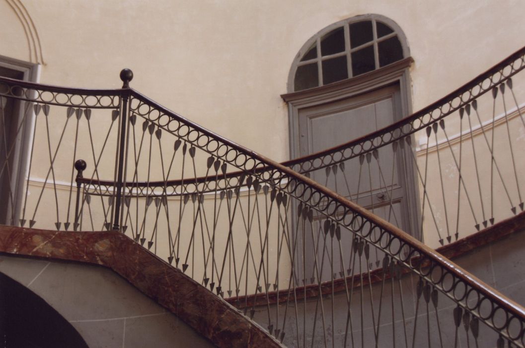 escalier d’honneur, détail de la rampe d’escalier