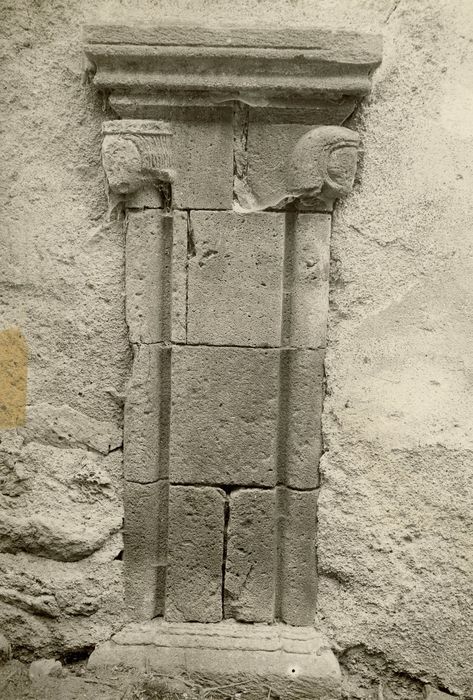 ancien cloître, détail