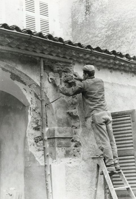 façade sud, galerie du cloître, détail