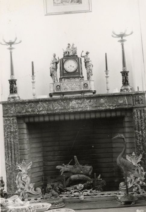 pavillon Boncourt, cheminée non localisée