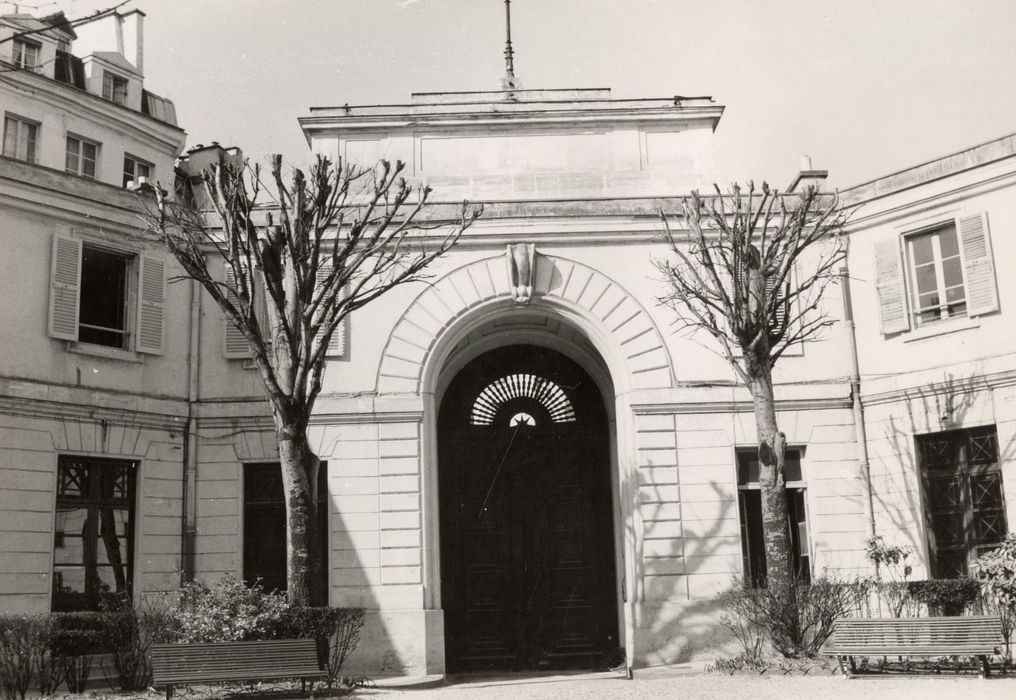 La Boîte à Claque, bâtiment d’entrée, façade postérieure