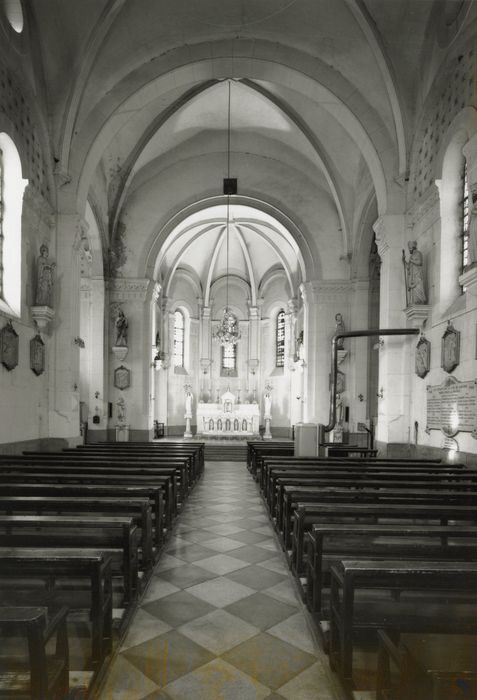 chapelle Saint-Victor, nef