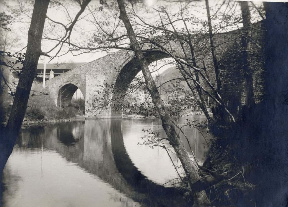 vue générale du pont depuis l’aval