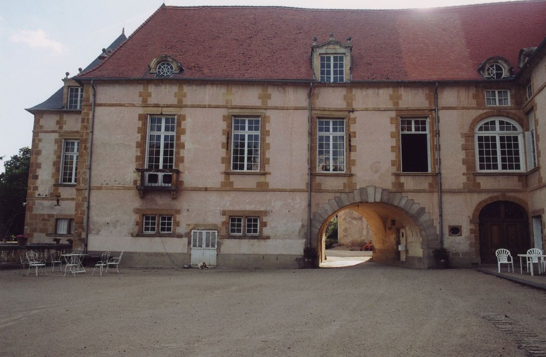 aile ouest, façade est