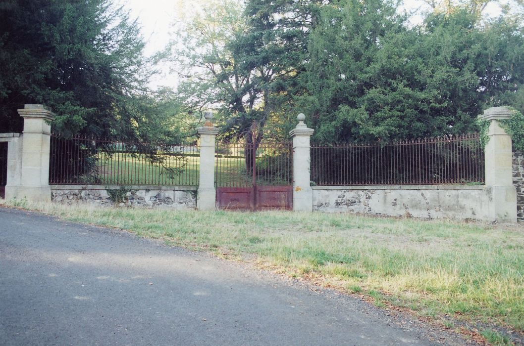 grille d’accès sud