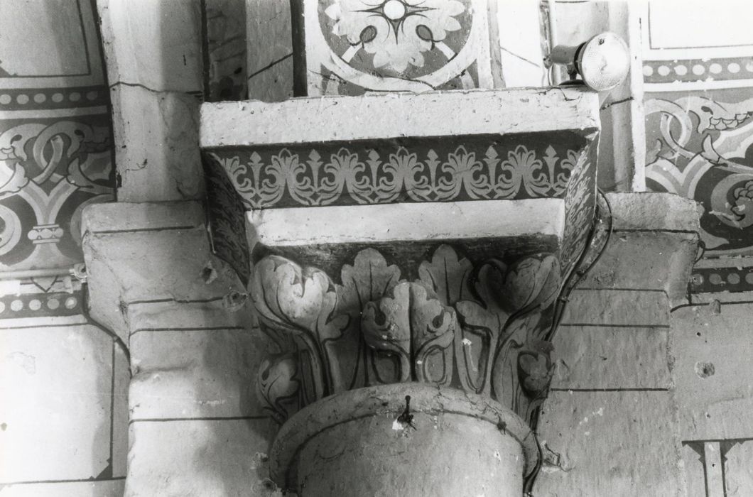 croisée du transept, détail du chapiteau sculpté nord