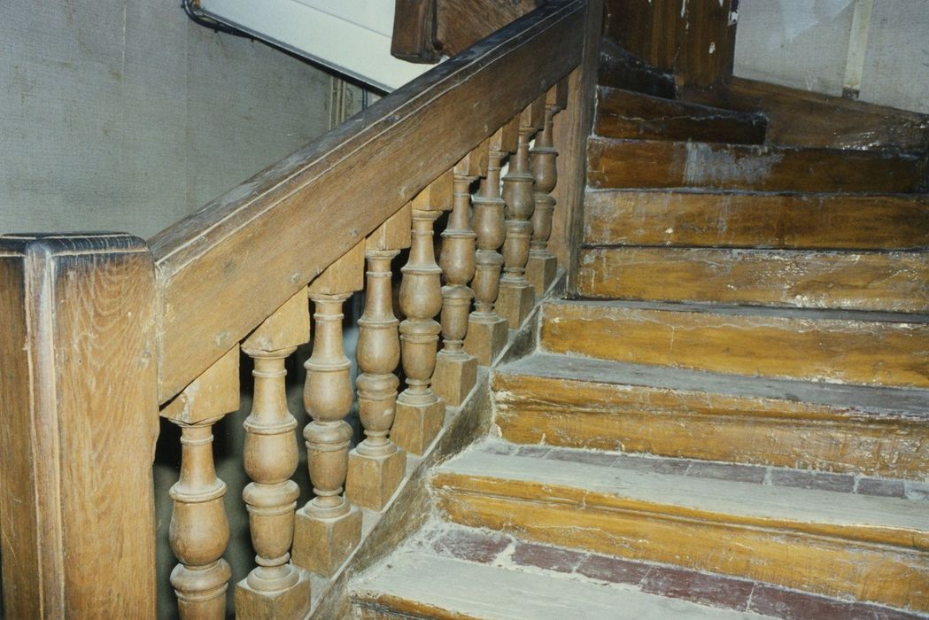 escalier, vue partielle