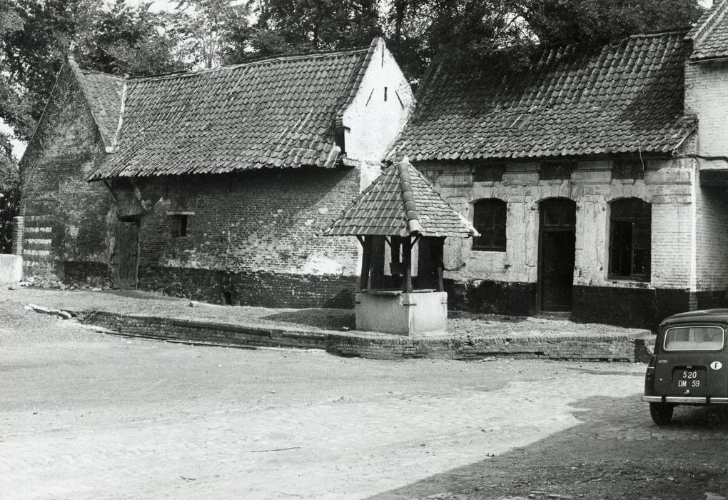 cour intérieure, aile est, façade ouest, vue partielle