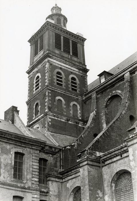 clocher, élévations sud et est