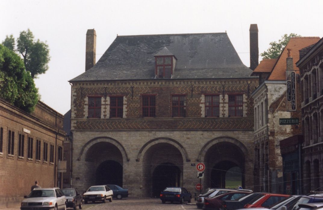 façade côté ville