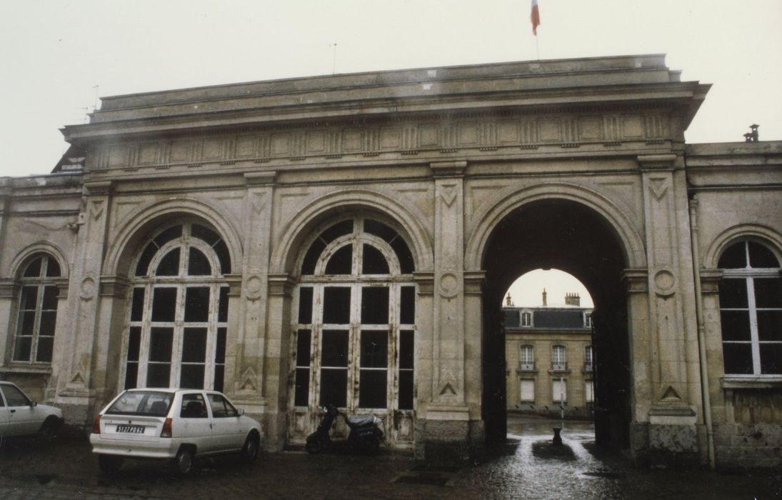 pavillon d’entrée, façade sur cour