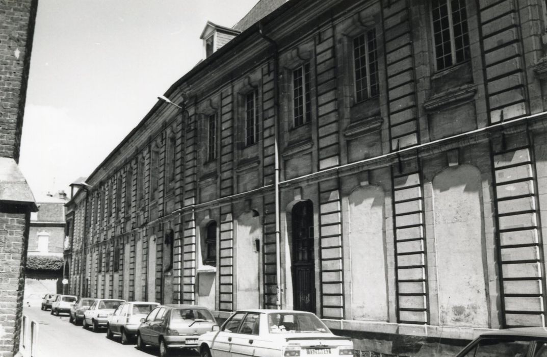 façade sur rue