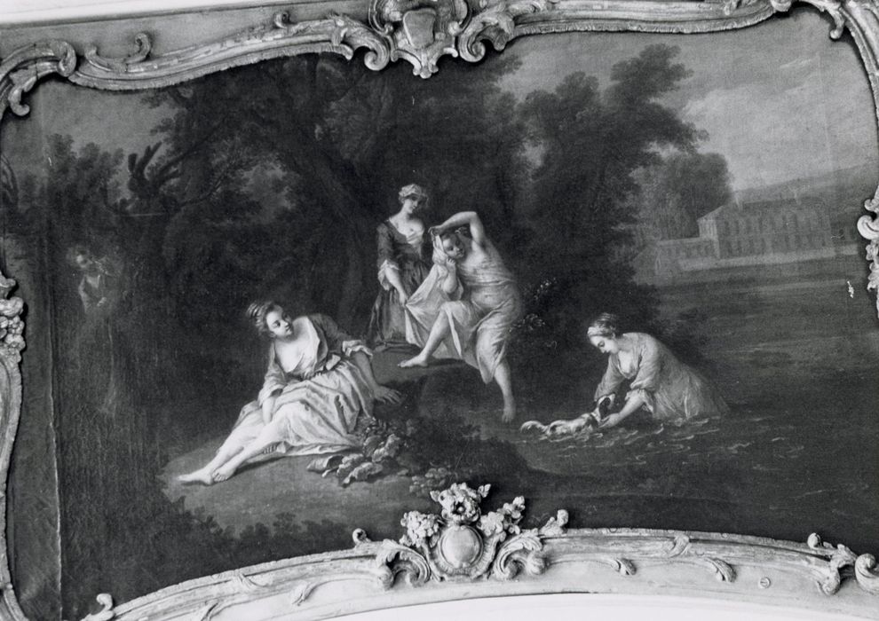 salon, détail d’un dessus-de-porte