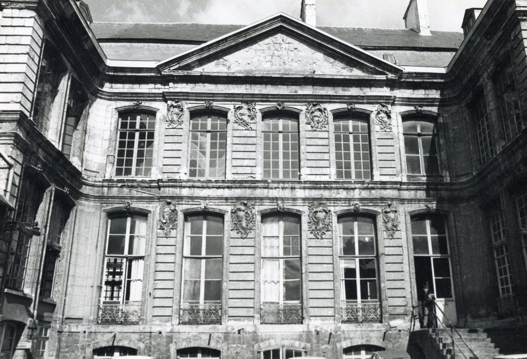 Ancien Hôtel de Beaulaincourt