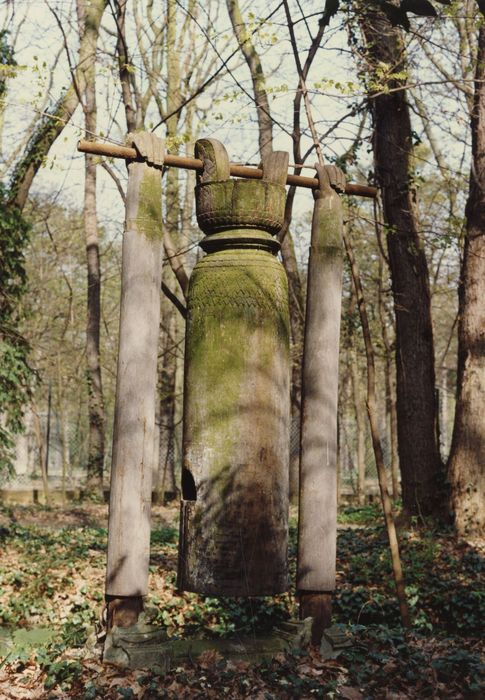 cloche en bois