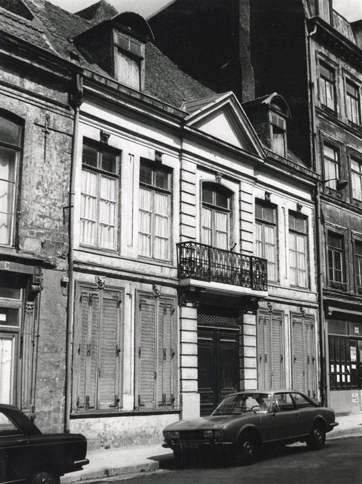 façade sur rue