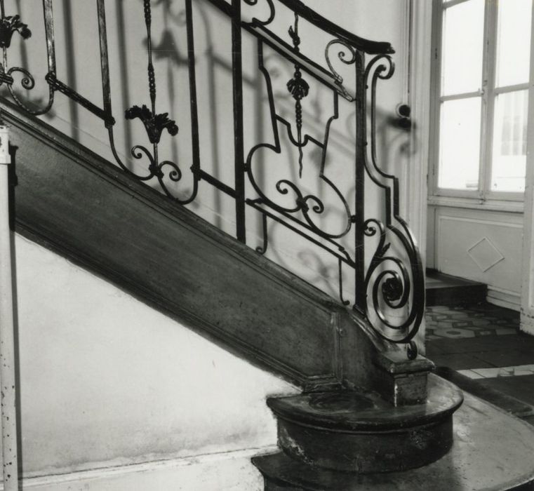 escalier principal, détail de la rampe