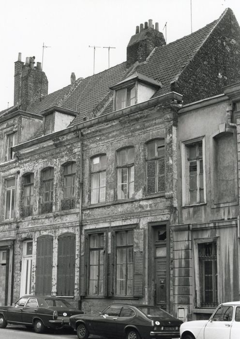 façade sur rue