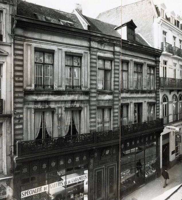 façade sur rue