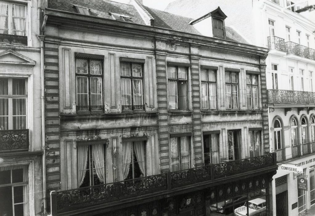 façade sur rue