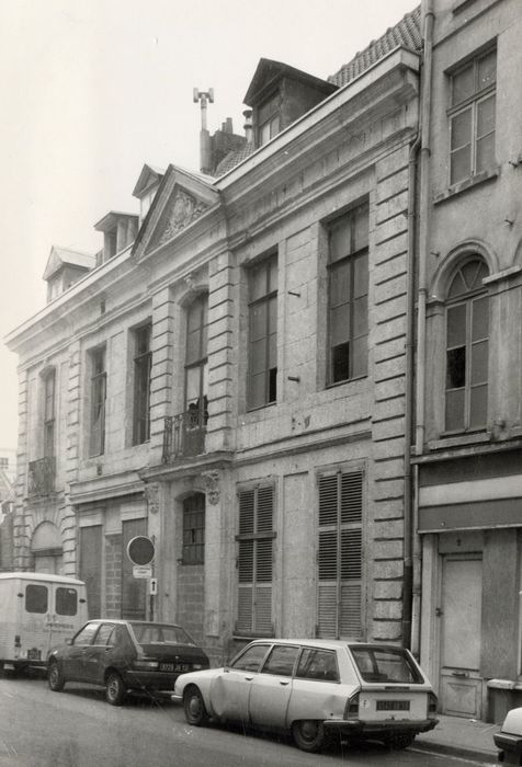 façade sur rue