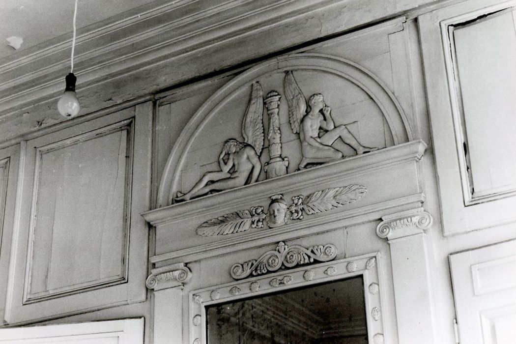 1er étage, chambre, lambris de revêtement, détail