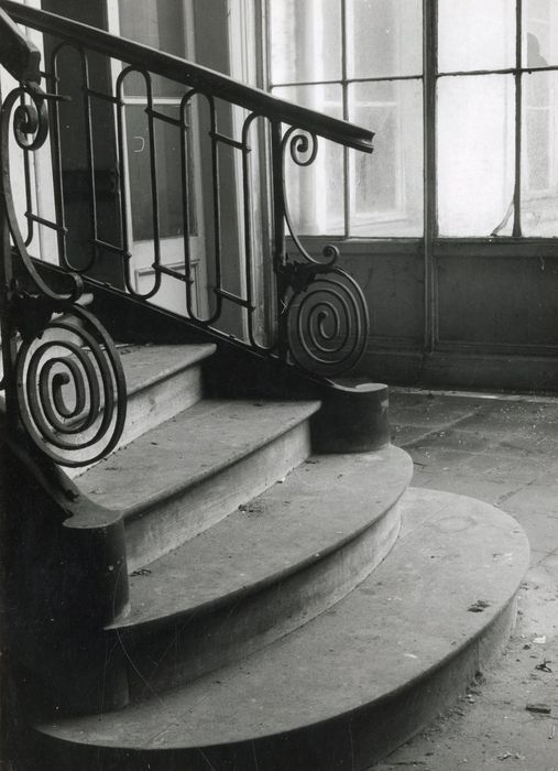 escalier principal, détail du départ