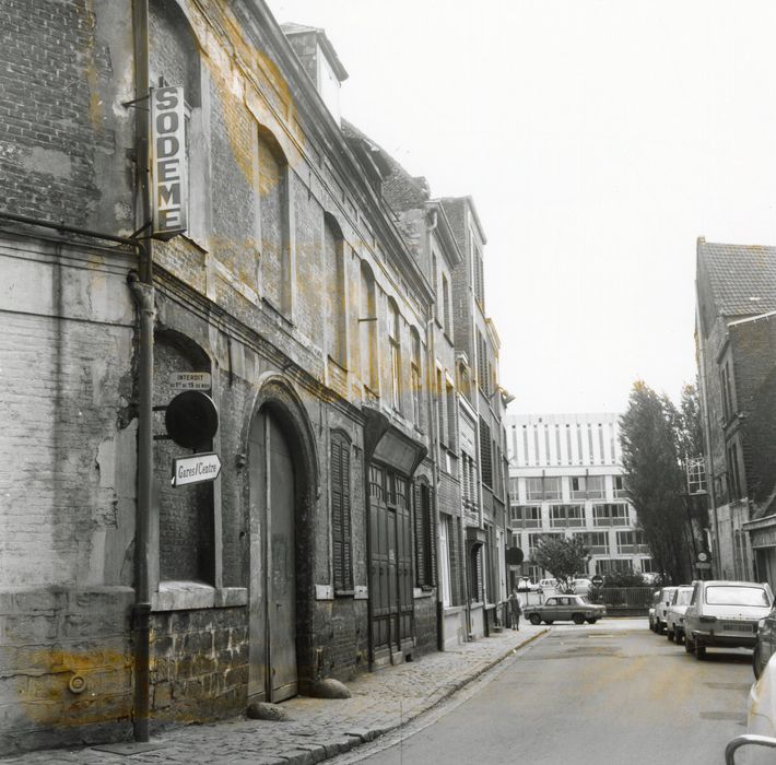 façade sur rue