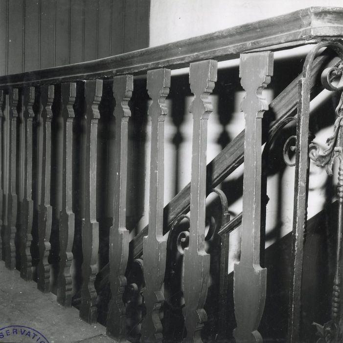 escalier, garde-corps du palier