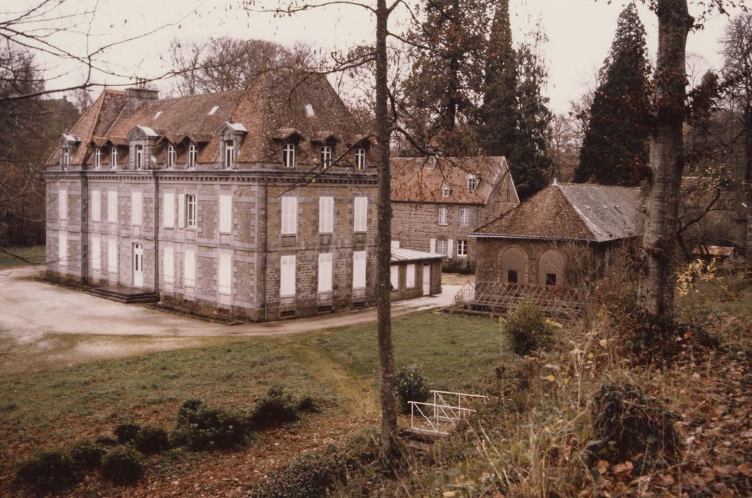 vue générale du château depuis le Sud-Est