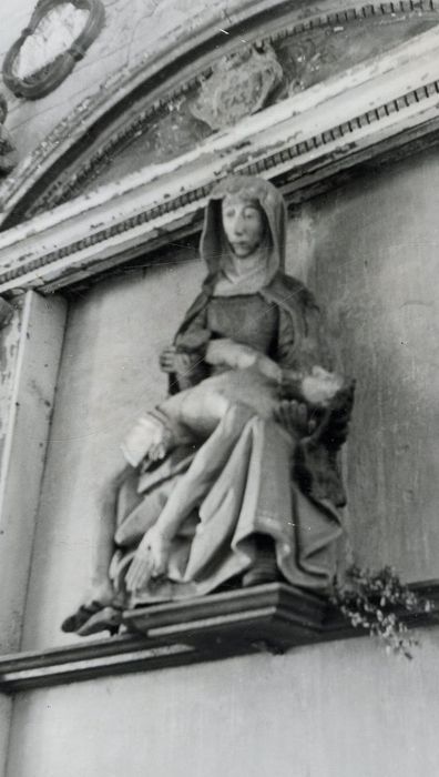 groupe sculpté : Vierge de pitié