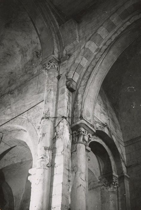 croisée du transept, détail du piler nord-ouest