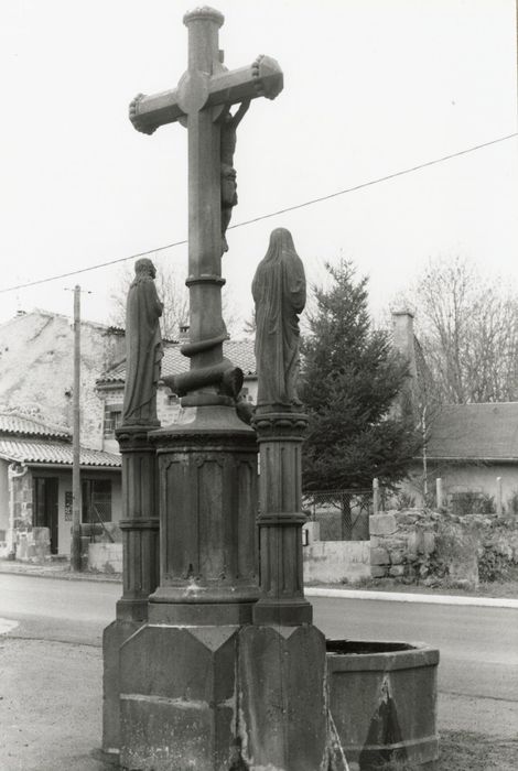 Vue générale de la fontaine (revers)