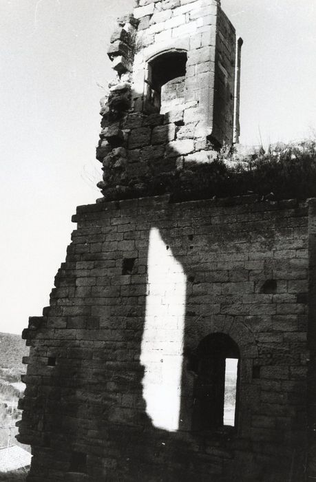 vue partielle des ruines de la chapelle