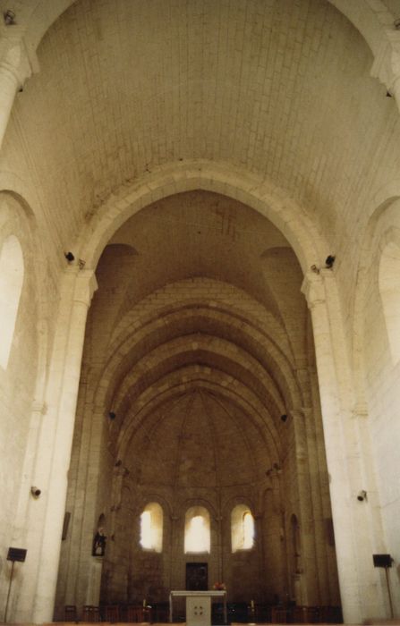 église abbatiale, nef