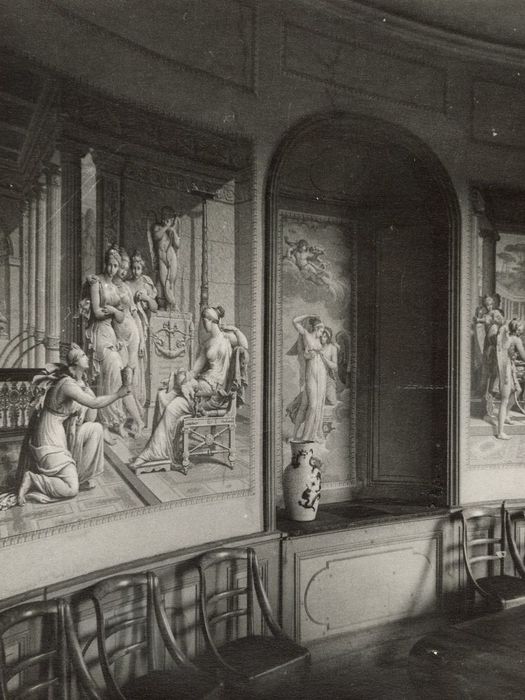 salle à manger, vue partielle du papier peint