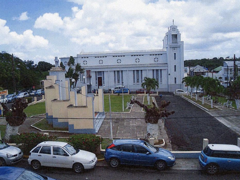 vue générale de la place et du monument (photocopie numérisée)