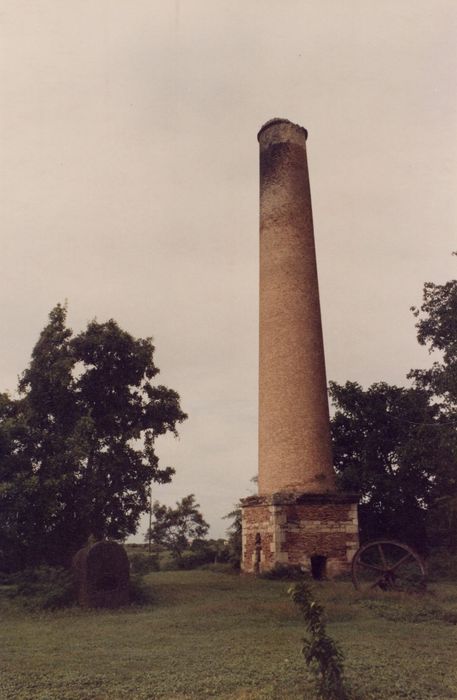 cheminée de l’usine