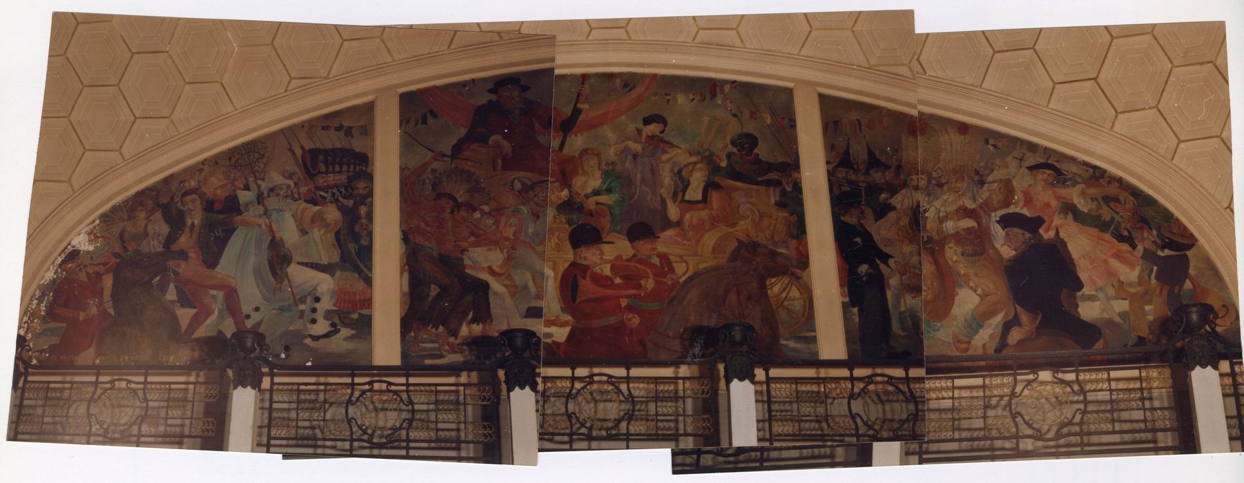 Salle de bal, peinture monumentale