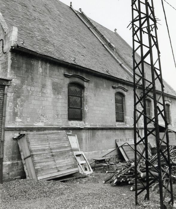 Façade latérale sud, vue partielle