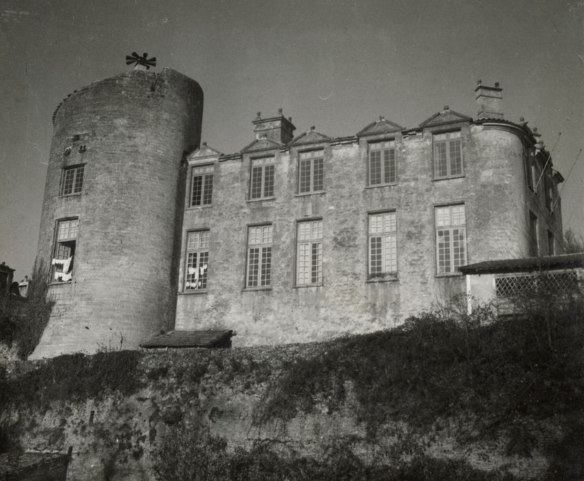 pavillon d’entrée, façade sud-ouest