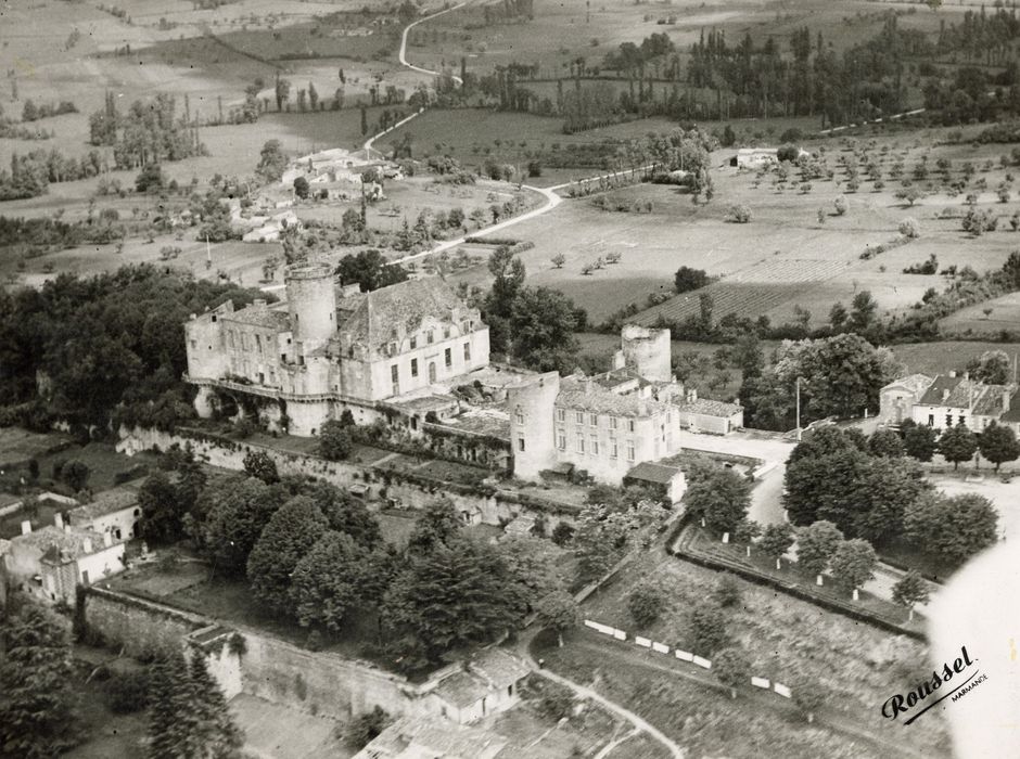 vue aérienne de l’ensemble des bâtiments dans leur environnement