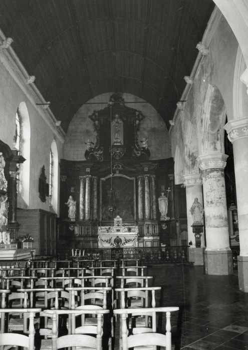 autel dit de la Vierge, tabernacle, retable, tableau : Couronnement de la Vierge, statues : Vierge à l'Enfant