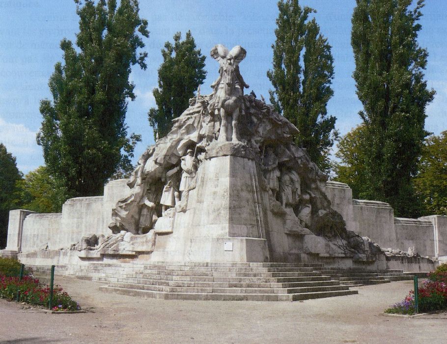 Vue générale du monument (photocopie numérisée)