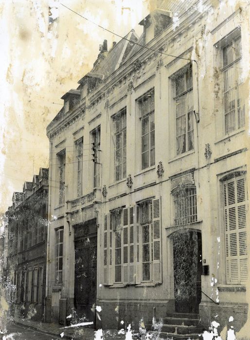 façade sur rue