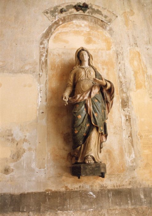 statue : Sainte Geneviève