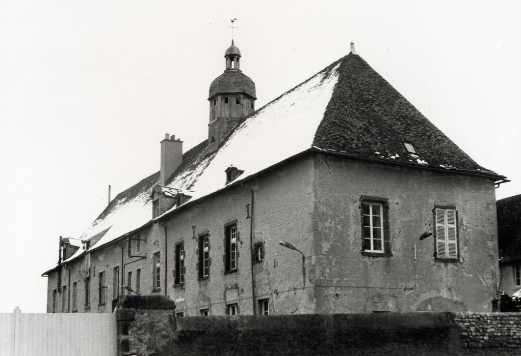 aile ouest, façades sud et ouest, vue partielle