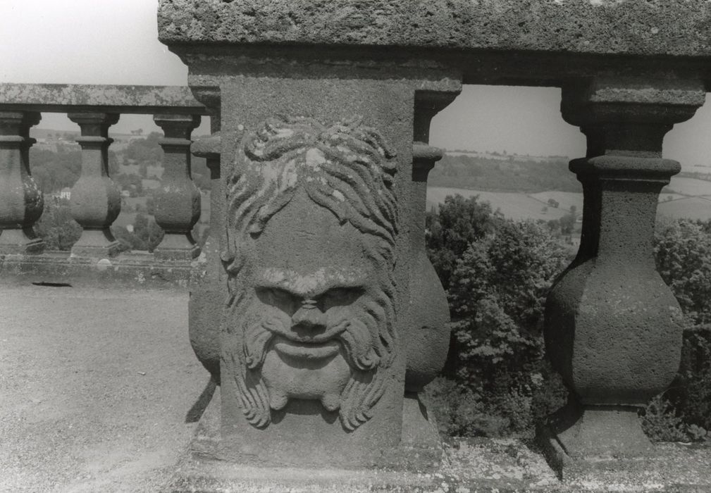 terrasse nord, détail de la balustrade