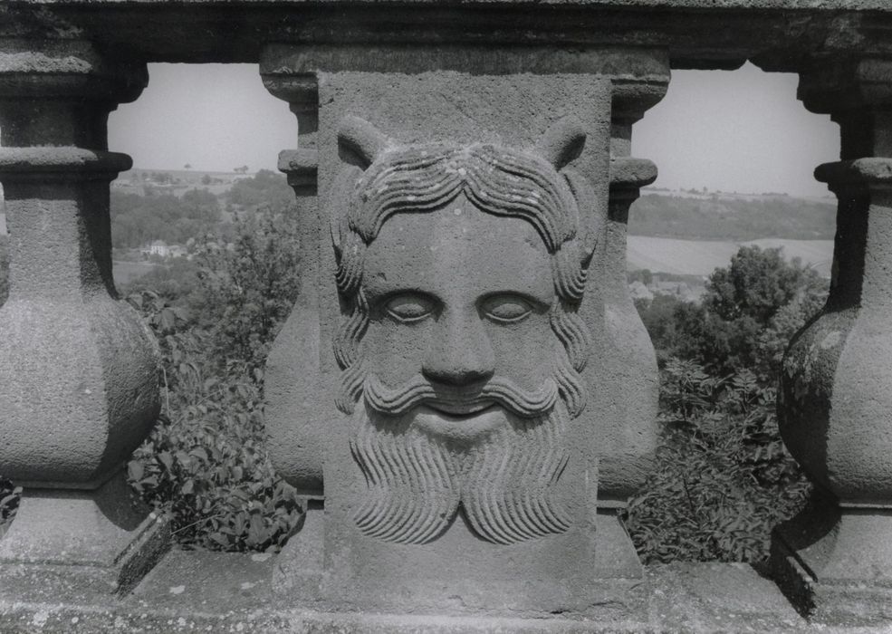 terrasse nord, détail de la balustrade